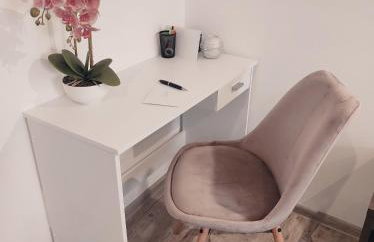 Deluxe Apartment with Jacuzzi - PATAR - Foto 12