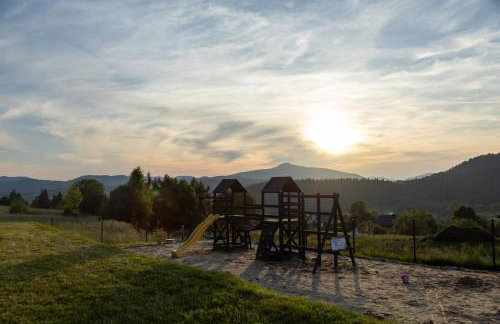 Stodoły Modyń - Domki w Beskidzie Wyspowym - staw kąpielowy, balia, sauna, grota solna - widok na góry - Photo 28