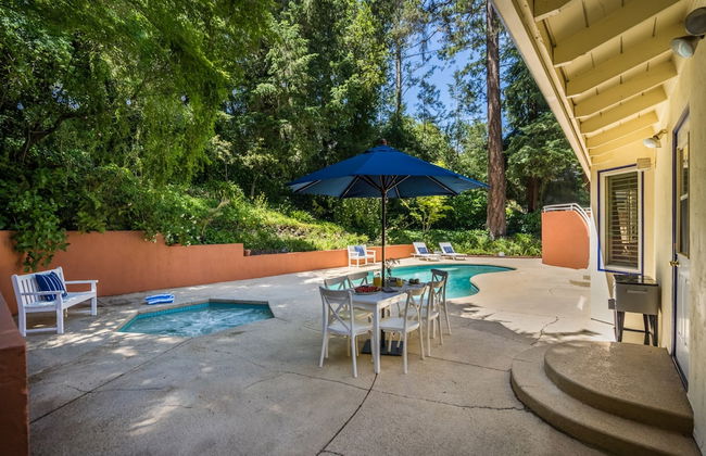 Le n by Avantstay Private Breathtaking Character Cottage w Pool Hot Tub - Foto 33