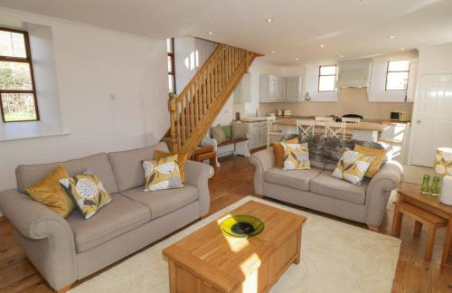 The Chapel - Photo 4