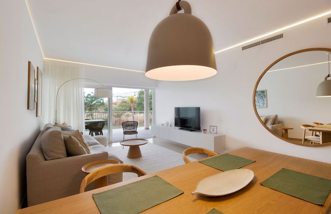 Happy Travel South Beach 5-2b - Photo 2