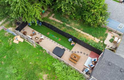 Classic Louisville Home with Contemporary Upgrades - Foto 30