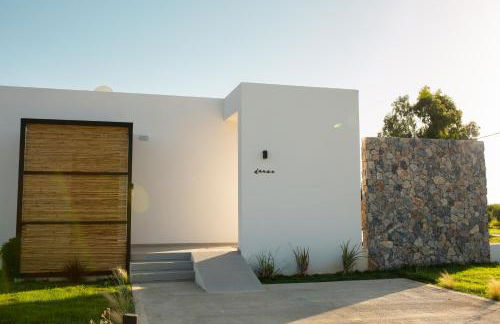 Aphrodite Luxury Suites, Private Heated Pool & Jacuzzi -Romantic Escape for Couples - Photo 36