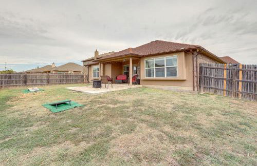 8 Mi to Fort Cavazos! Modern Home with Fire Pit - Foto 28