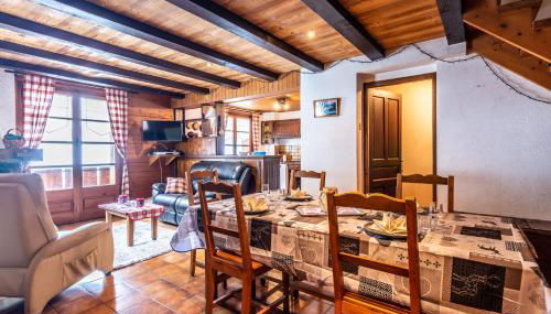 Beau chalet proche centre/pistes - Garage - Wifi - Foto 4