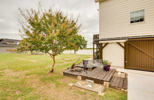 Lake Granbury Fishing Escape with Dock and Kayaks! - Foto 41