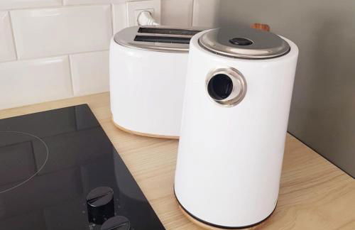 Katy's Luxury Apartments - Photo 9