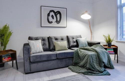 Stylish 2 bedroom flat - 15 minutes to Liverpool City Centre - Foto 2