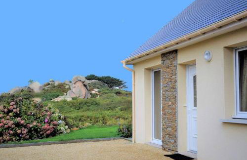 Charmante maison 3* avec WIFI, proche plage et Sentier des Douaniers à Ploumanac'h - FR-1-368-57 - Foto 1