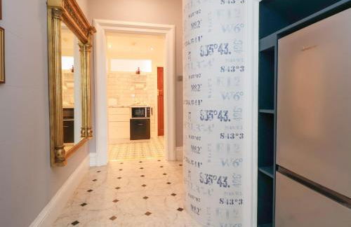 Ismay Dining Room Suite - Titanic Interest - Foto 20