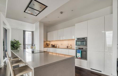 Stunning 360º View Luxurious Penthouse - Foto 15