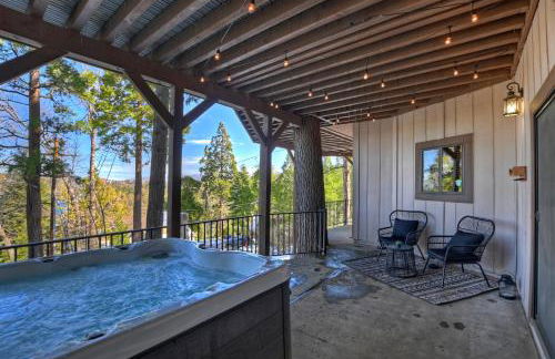 Stunning LAKE VIEW Game Room Spa Walk To Village - Photo 7