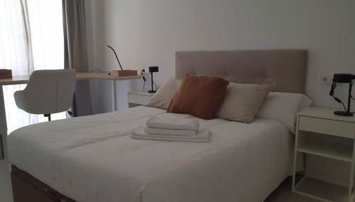 Piso con garaje junto a Ifema - Foto 5