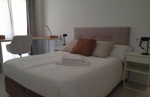 Piso con garaje junto a Ifema - Foto 5