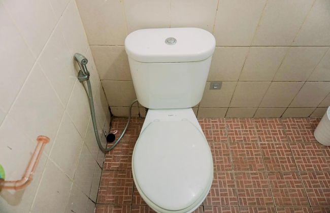 Comfort And Homey Studio At Sunter Park View Apartment - Foto 11