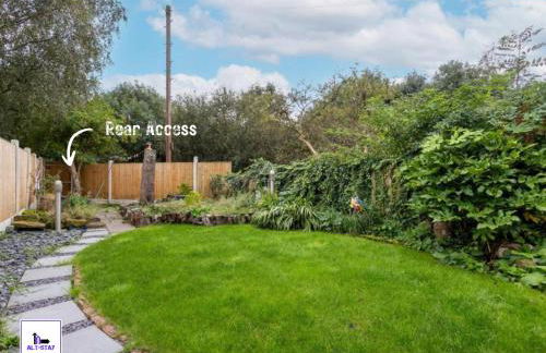 Calder Row by Alt-Stay Contractor Accommodation - 3 Bed Canal Side Contractor Home With Parking, Wi-Fi & Full Kitchen - Ideal For Long stays - Foto 31