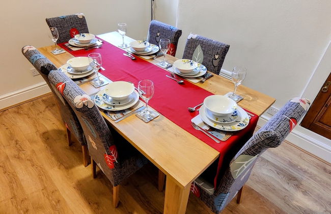 Rhubarb Terrace on the Coast - Sleeps 1-6 - Photo 18