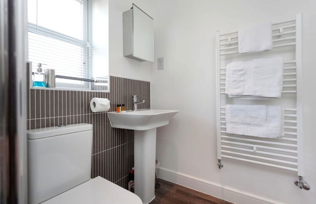 The Coach House - Photo 11