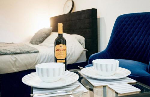 Modern Studio Flat l Sleeps 4 l Free Wifi l Leisure l One Castle Apartments - Foto 36