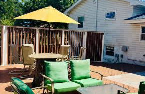 Bright Home for Family and Groups with Patio - Foto 23