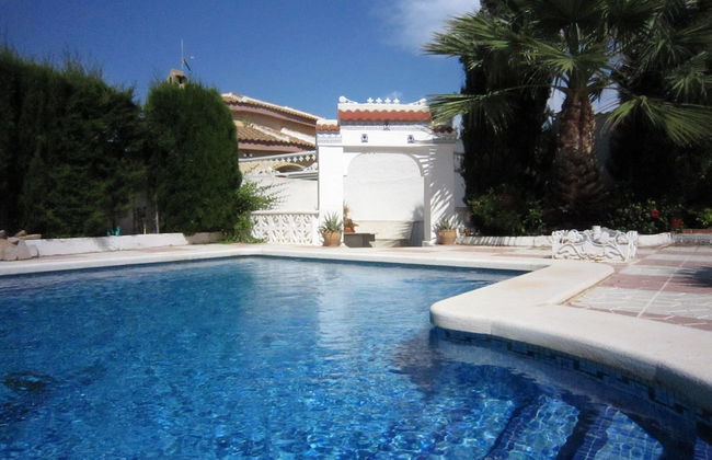 Modern Villa in Rojales with Hot Tub & Private Pool - Foto 20