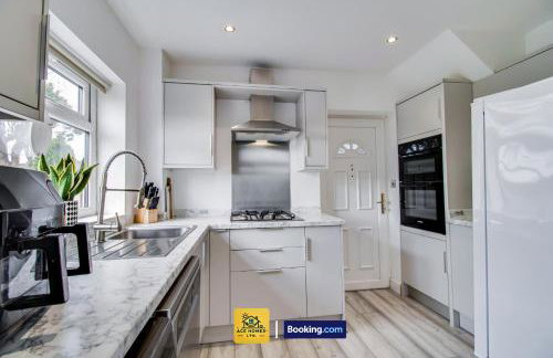 Convenient City Flat By Ace Homes Contractors Accommodation Leeds With Free Parking - Photo 2