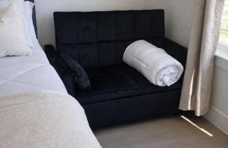 New Luxury 5BR 7BD Home Near Airport, Sleeps 10 plus - Foto 9