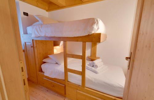 Borgo Nuovo Deluxe Apartment - Netflix, Disney plus, a 2 minuti dalle piste con garage box e parcheggio privato incluso - Foto 15