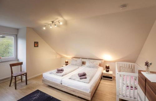 Ferienhaus Kleine Kinzig: Idyllisch | Sauna | Hot Tub | Kamin - Foto 13