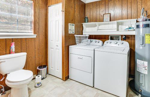 Families Welcome! Home with Fire Pit in Soddy-Daisy - Foto 17