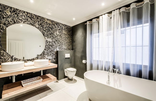 Stylish Holiday Home With Private Pool Ocean Views Jumeirah Blue - Photo 42