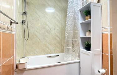 Celtic Apartment in the Heart of Central Edinburgh - Photo 19