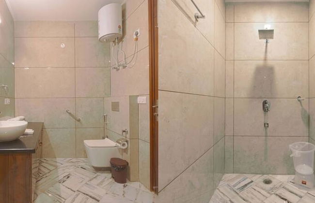 City Oasis w Bathtub n Balcony - Foto 12