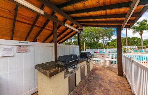 4330 Shorewalk lakeview condo close to IMG and Beach - Foto 4