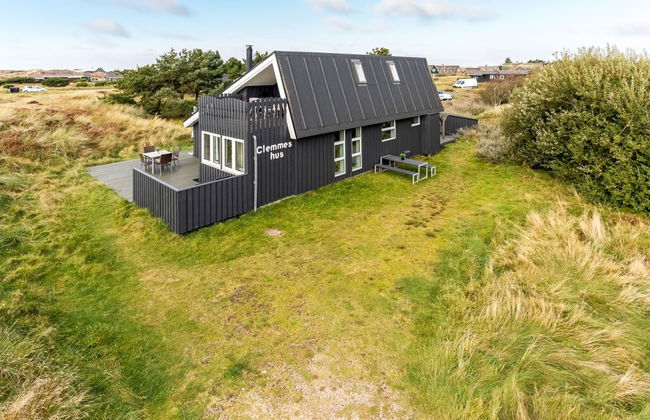 3 bedroom House in Sønderho with terrace - Photo 1