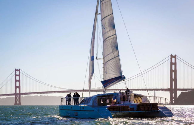 Balade en catamaran au coucher de soleil - Photo 4