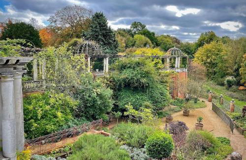 Hampstead Opulence Apartment - Luxurious Split Level Property - Foto 24