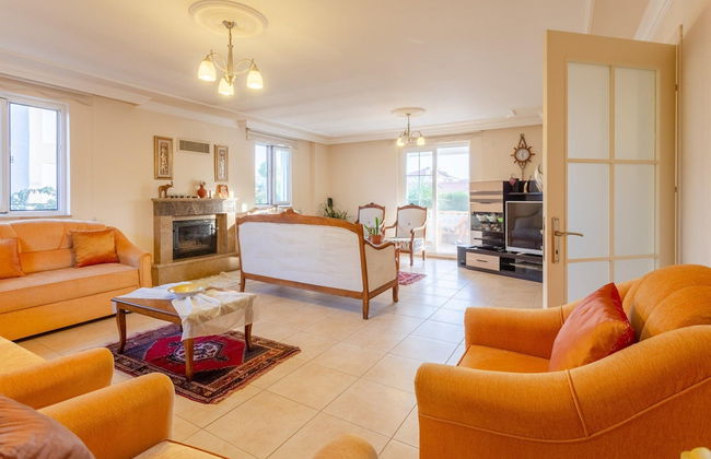 Villa Kubra Large Private Pool A C Wifi Car Not Required - 3162 - Foto 27