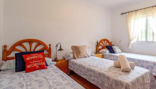 Almotaje, numero 3 - Foto 1