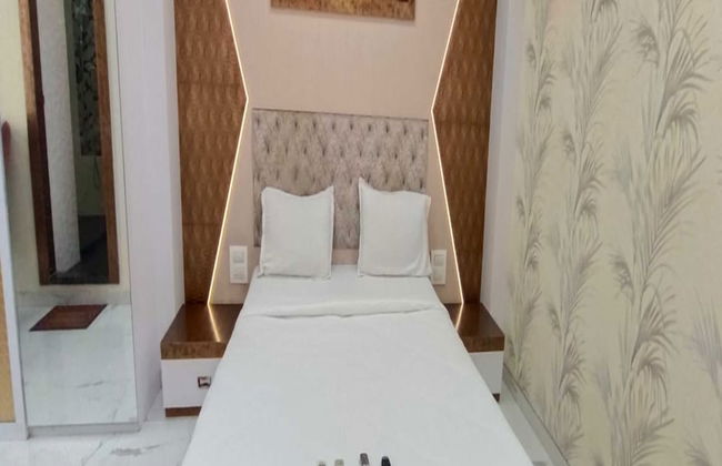 The Diplomat Villa - Photo 7