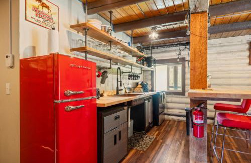 Dog Friendly Mountain Cabin with Hot Tub - Foto 5