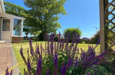 2 Bed Retreat with amazing see view - Foto 23