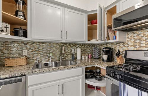 ModernNest-KS Bed and Fire Pit - Foto 31