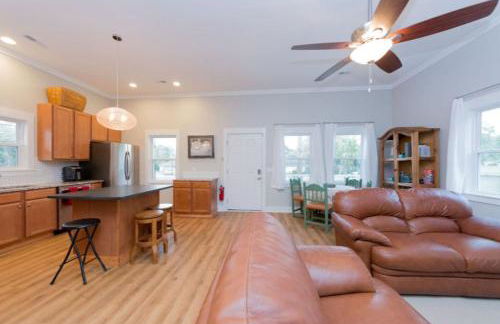 5Min Walk to Waterfront. Pet Yes - Foto 3