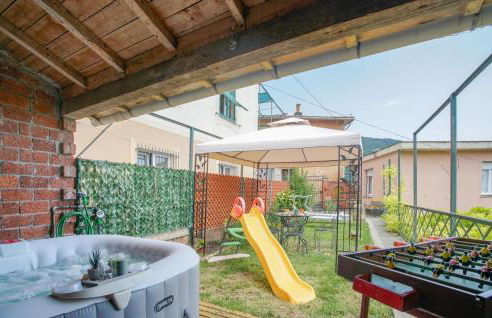 3 Bedroom Amazing Apartment In Avegno - Foto 14