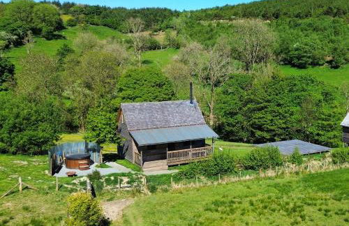 Woolly Wood Cabins - Bryn - Photo 1