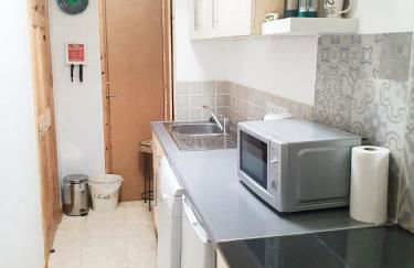 Little Dragons - Photo 8