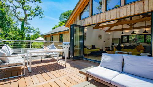 Tresillian Lodge Waterfront, Forest, Hot tub,Sauna - Foto 1