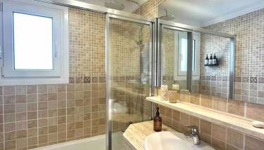 Oliva Nova Playa Golf MET - Photo 4, Shower