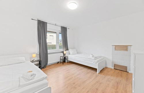 Worker Apartments Oberboihingen near Stuttgart, Nürtingen, Autobahn A8, Parking,Wifi,Smart,Smart TV - Foto 37